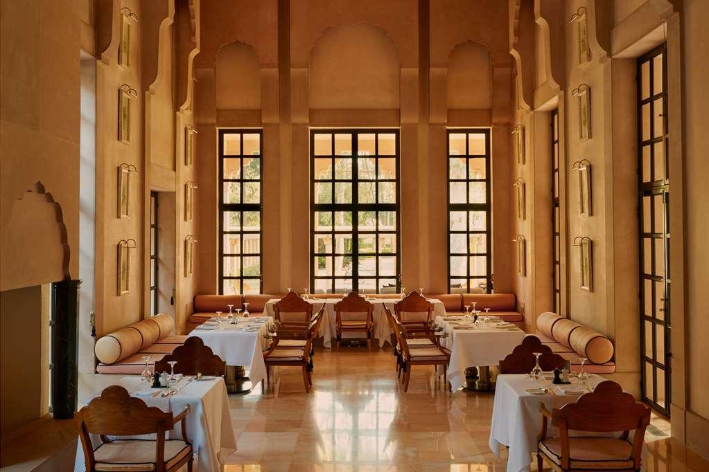Отель Amanbagh Ajabgarh Ресторан фото